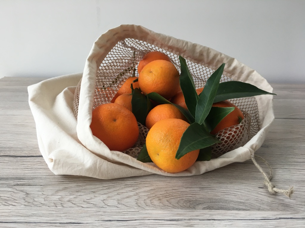 Kit couture sac à fruits et légumes écru motif recette de cuisine
